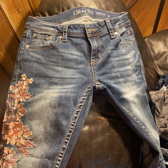 Jeans - Picture 2 of 4